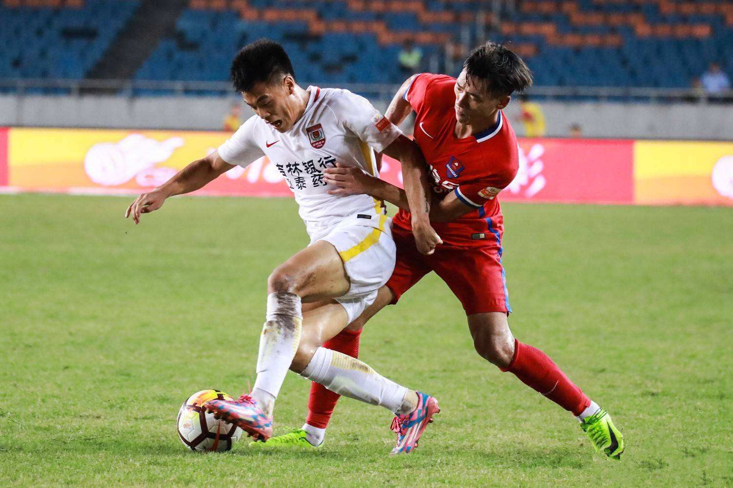 包含窗口期北京国安临场应变:足总杯节点到来,态度坚定,医务组通报恢复的词条 包含窗口期北京国安临场应变:足总杯节点到来,态度坚定,医务组通报恢复的词条